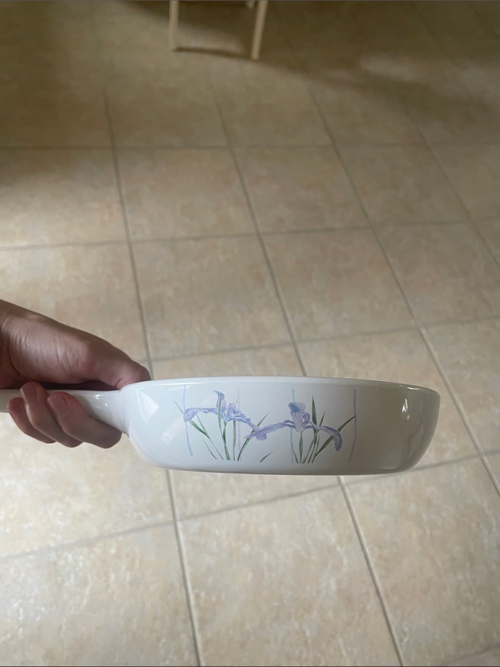 🖤5/$25 cohning ware 7 in iris flowers baking dish with handle - Picture 6 of 15